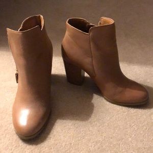 Aldo ankle boots (tan)